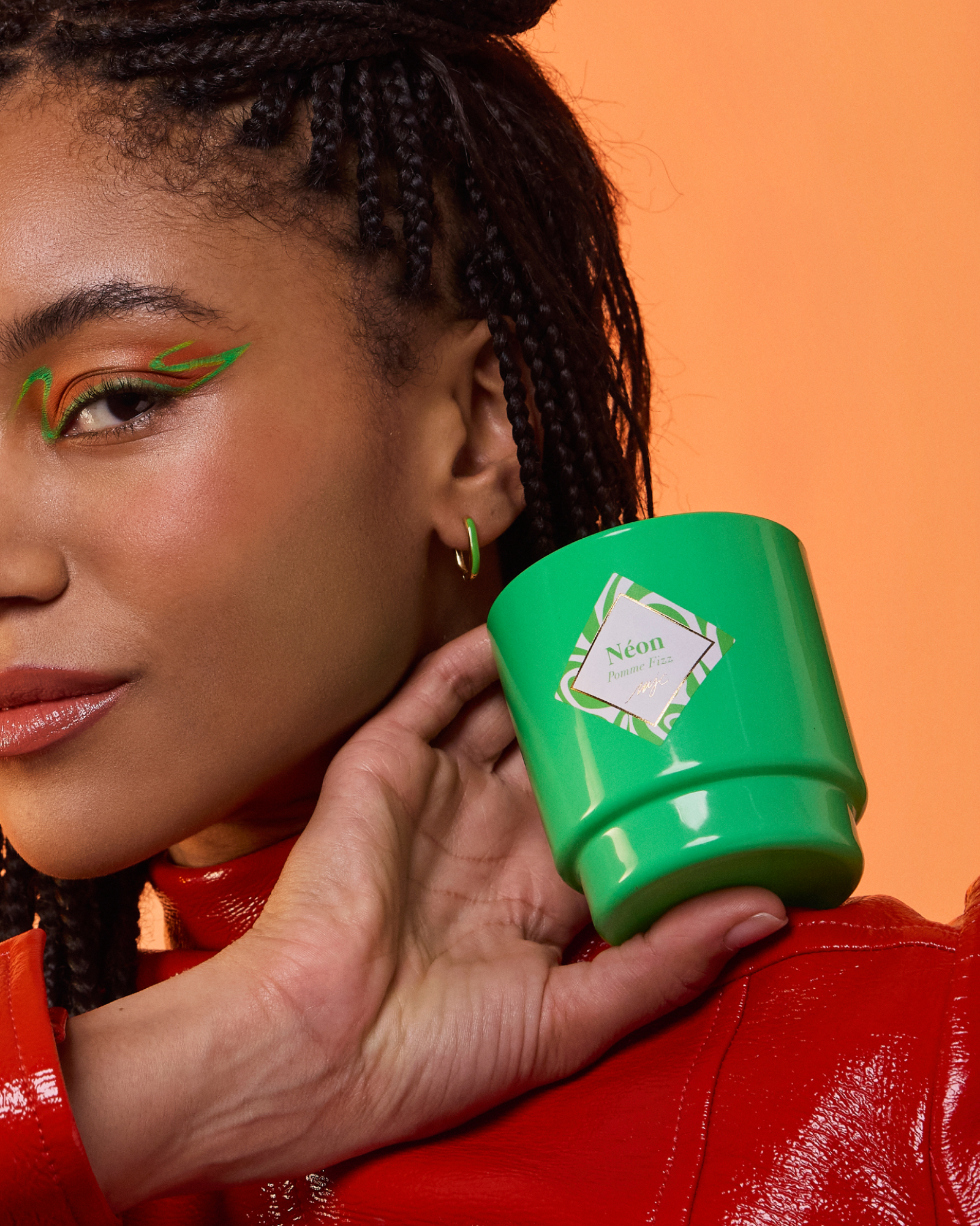 Geurkaars met sieraad Neon