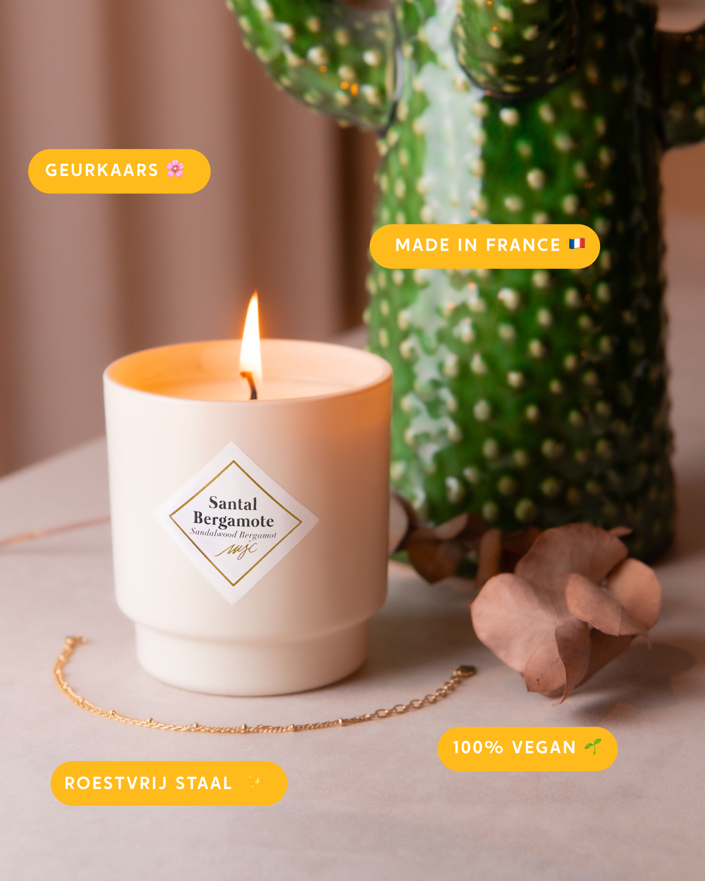 Geurkaars met sieraad Santal Bergamote