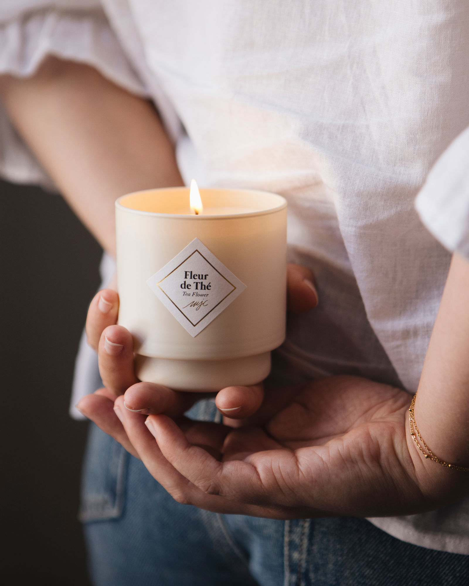 Geurkaars met sieraad Fleur de Thé