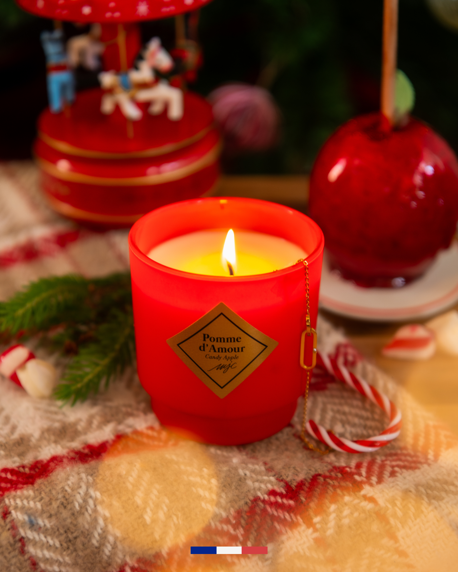 Geurkaars met sieraad armband Pomme d'Amour