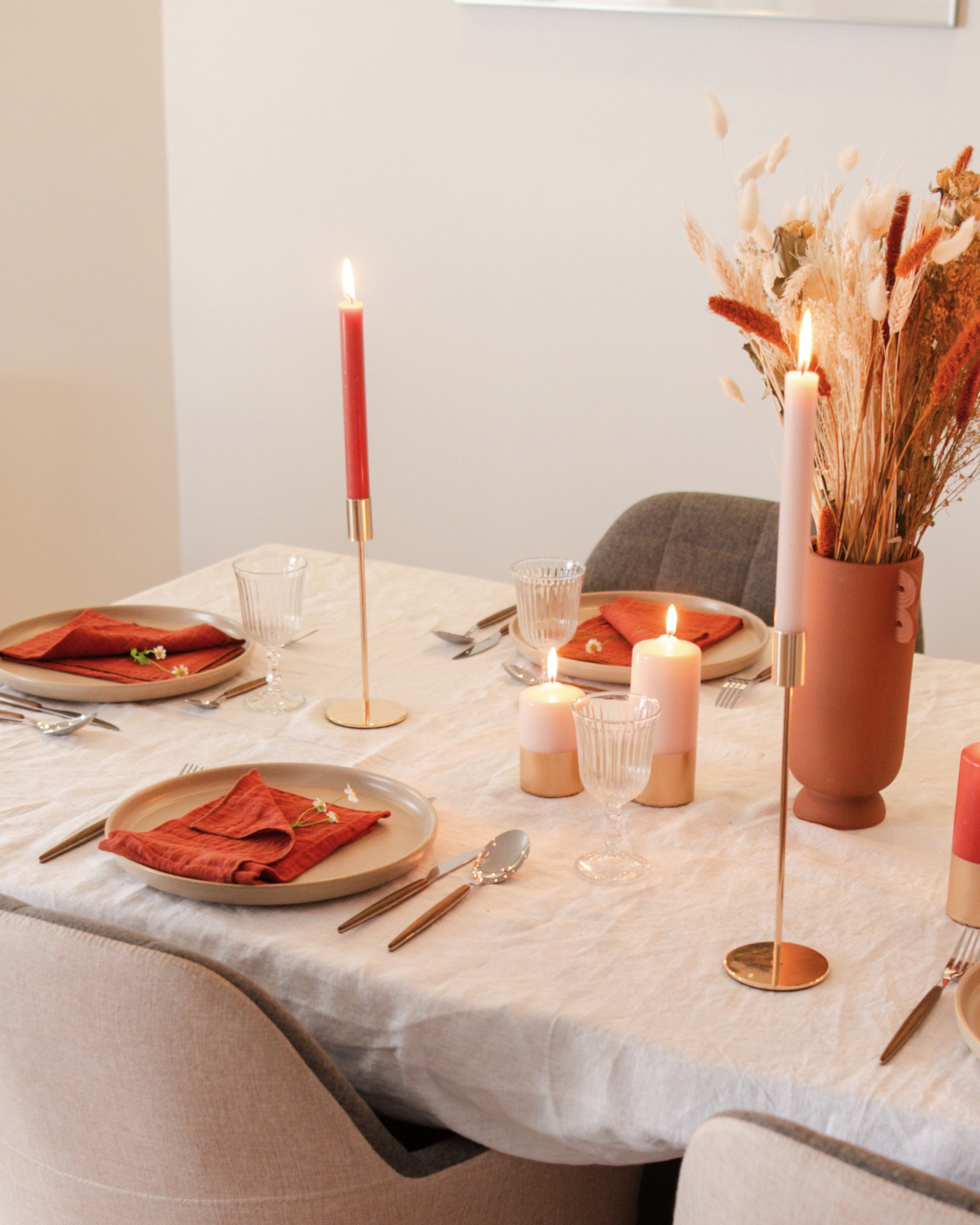 Egaal gekleurde stompkaars Nude