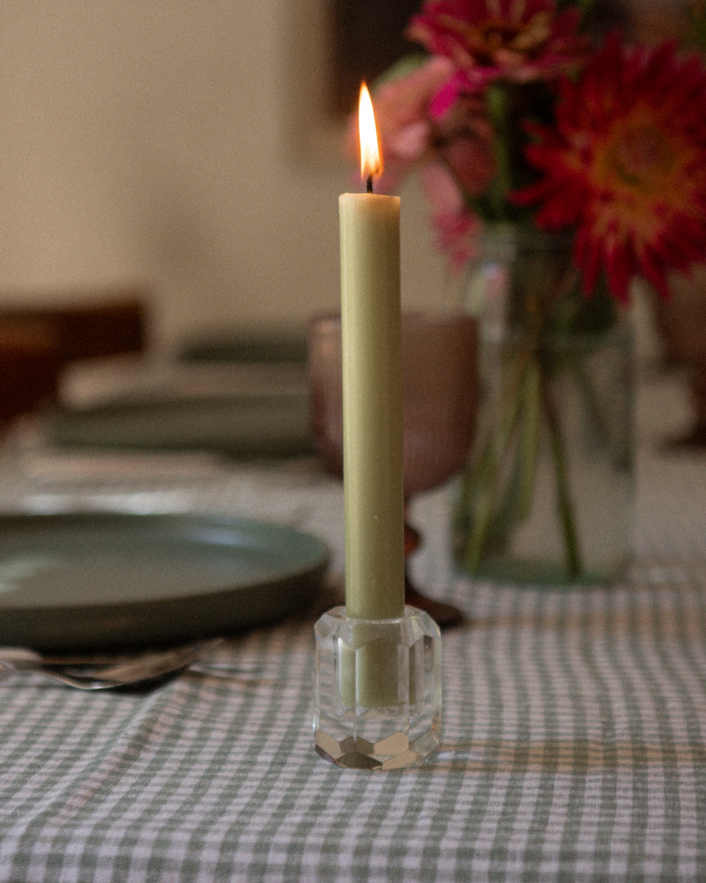 Egaal gekleurde stompkaars Olijfgroen